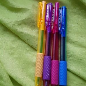 Different colored ink pens